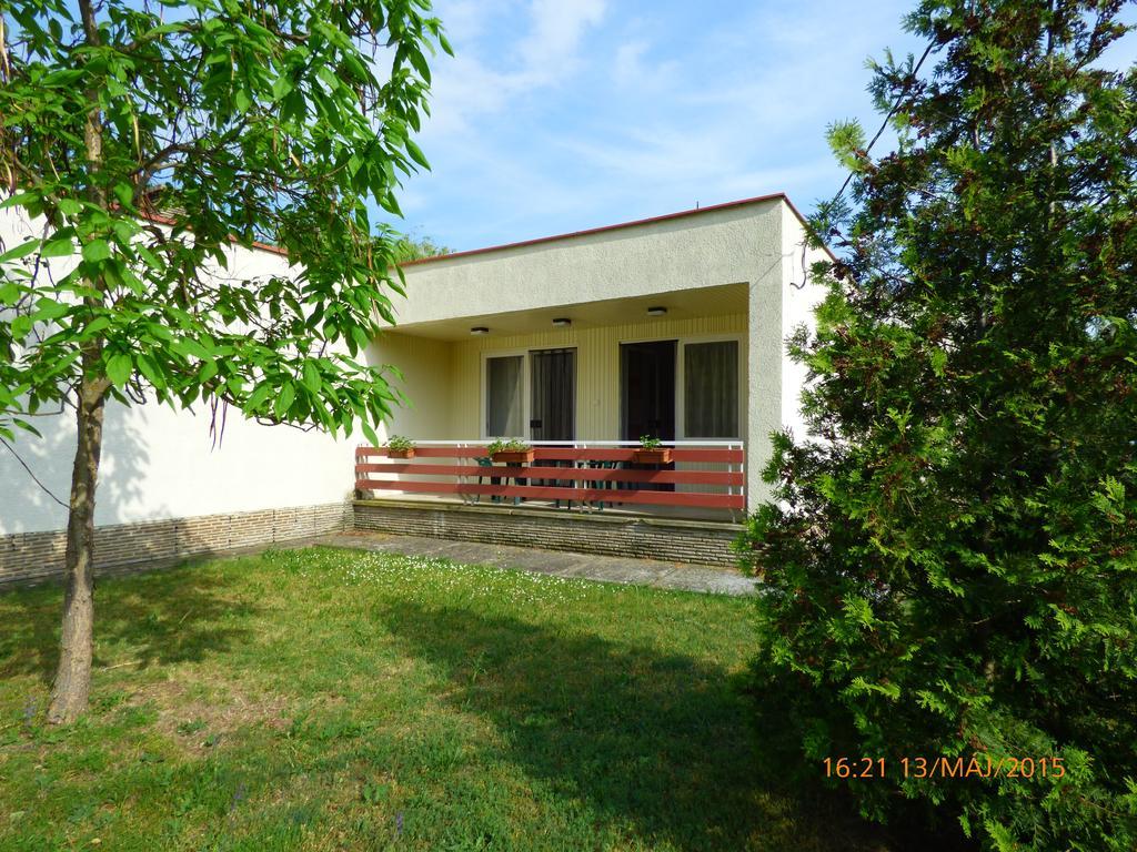 Fabian Apartman-Haz Szántód Kamer foto